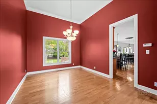 39W470 S Mathewson Ln, Geneva, IL 60134 - Photo 5