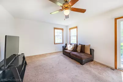 1705 Charles Avenue, Algonquin, IL 60102 - Photo 7