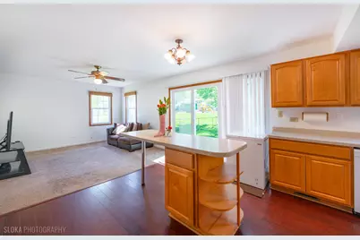 1705 Charles Avenue, Algonquin, IL 60102 - Photo 5