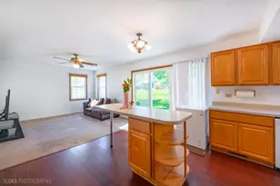 1705 Charles Ave, Algonquin, IL 60102 - Photo 5