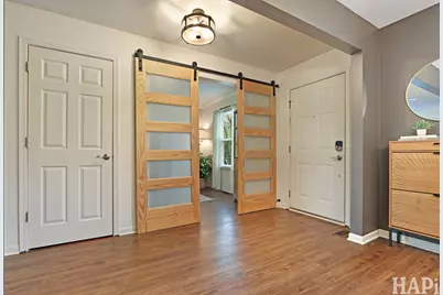 1053 Wheatland Drive, Crystal Lake, IL 60014 - Photo 3