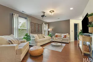 1053 Wheatland Dr, Crystal Lake, IL 60014 - Photo 17
