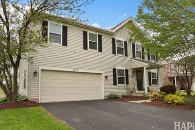 1053 Wheatland Drive, Crystal Lake, IL 60014 - Photo 1