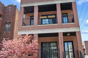 2744 N Mildred Ave, Chicago, IL 60614 - Photo 1