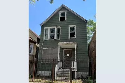 8207 S South Shore Drive, Chicago, IL 60617 - Photo 1