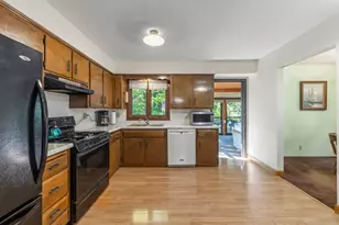 2 Faro Ct, Oswego, IL 60543 - Photo 11