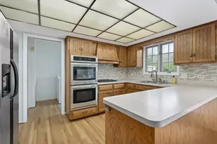 11547 Burr Oak Ln, Burr Ridge, IL 60527 - Photo 11
