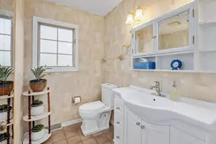 11547 Burr Oak Ln, Burr Ridge, IL 60527 - Photo 13