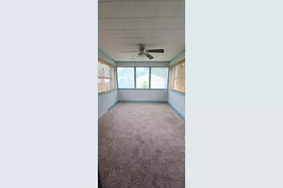 2519 E Locust Street, Davenport, IA 52803 - Photo 11