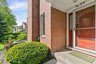 1625 Clayton Ct, Arlington Heights, IL 60004 - Photo 17