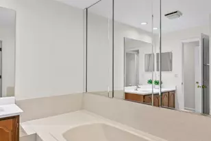 1625 Clayton Ct, Arlington Heights, IL 60004 - Photo 11