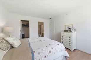 2255 Vanderbilt Dr, Geneva, IL 60134 - Photo 23