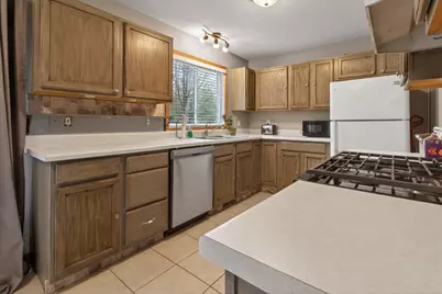 1109 Candlewick Drive, Poplar Grove, IL 61065 - Photo 5