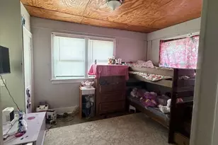 511 E Jackson St, Bloomington, IL 61701 - Photo 5
