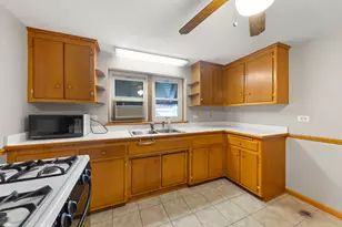 6428 S Kildare Ave, Chicago, IL 60629 - Photo 17
