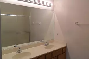 678 Cadillac Cir, Romeoville, IL 60446 - Photo 13