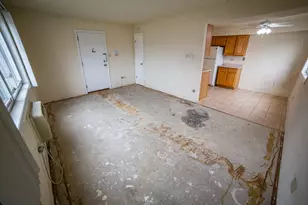 11036 S Kenneth Ave, Oak Lawn, IL 60453 - Photo 9