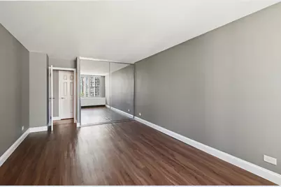 400 E Randolph Street #2208, Chicago, IL 60601 - Photo 11