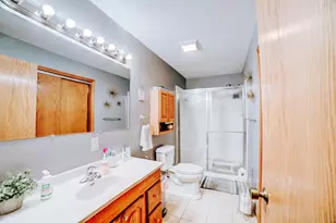 714 E Rosewood St, Watseka, IL 60970 - Photo 29