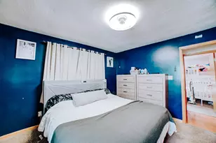 714 E Rosewood St, Watseka, IL 60970 - Photo 23