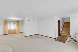 15058 Naughton Dr, South Holland, IL 60473 - Photo 5
