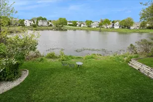 1068 N Camden Ln, South Elgin, IL 60177 - Photo 25