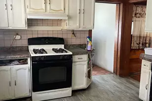 249 Marshall Ave, Bellwood, IL 60104 - Photo 9