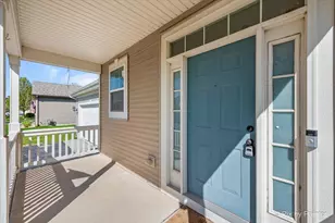 607 Stearn Dr, Genoa, IL 60135 - Photo 33