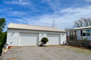 2025 Central Hill Rd, Grantsburg, IL 62943 - Photo 3