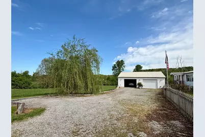 2025 Central Hill Road, Grantsburg, IL 62943 - Photo 31