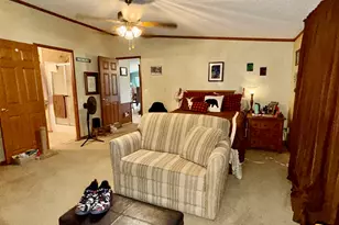2025 Central Hill Rd, Grantsburg, IL 62943 - Photo 13