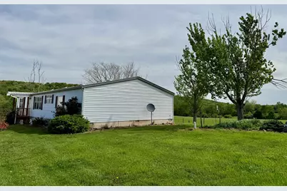 2025 Central Hill Road, Grantsburg, IL 62943 - Photo 27