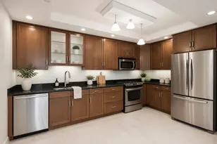 10 E Burlington St, Riverside, IL 60546 - Photo 9