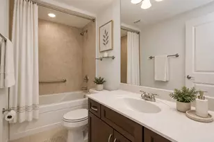 10 E Burlington St, Riverside, IL 60546 - Photo 25