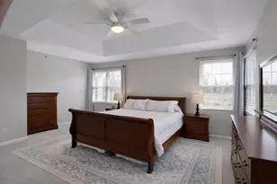 1235 Mallard Ln, Hoffman Estates, IL 60192 - Photo 13