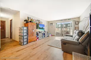 9958 S 84th Terrace, Palos Hills, IL 60465 - Photo 7