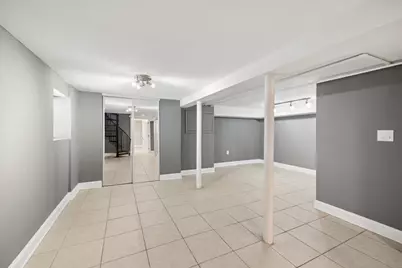 4817 W Dakin Street, Chicago, IL 60641 - Photo 9