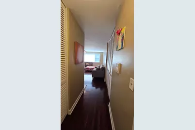 2411 W Balmoral Avenue #3D, Chicago, IL 60625 - Photo 13