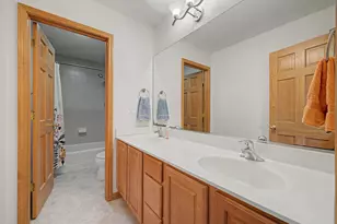 942 Brassfield Ave, Romeoville, IL 60446 - Photo 27