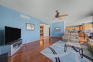 942 Brassfield Ave, Romeoville, IL 60446 - Photo 17