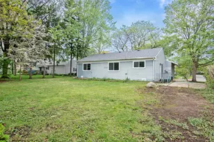 106 Foxcroft Rd, Naperville, IL 60565 - Photo 17