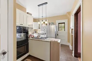 12 Rugby Pl, Elgin, IL 60120 - Photo 9