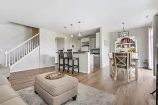 302 Parkside Dr, Shorewood, IL 60404 - Photo 7