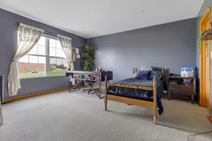 302 Parkside Dr, Shorewood, IL 60404 - Photo 17