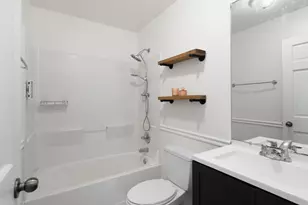 607 Orchard St, Antioch, IL 60002 - Photo 11
