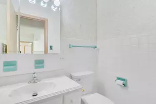 9712 S Kolmar Ave, Oak Lawn, IL 60453 - Photo 9
