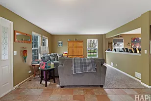 1909 Hemlock Dr, McHenry, IL 60050 - Photo 3