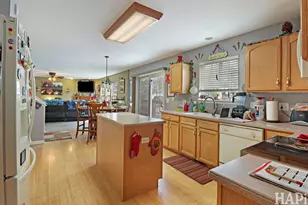 1909 Hemlock Dr, McHenry, IL 60050 - Photo 13