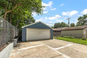 1051 Burnham Ave, Calumet City, IL 60409 - Photo 19