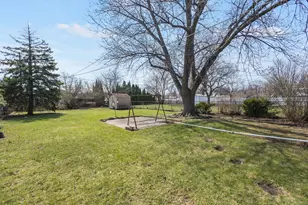 6743 W 89th Pl, Oak Lawn, IL 60453 - Photo 25